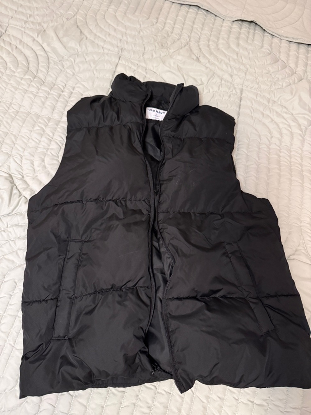 Old Navy Black Quilted Puffer Vest